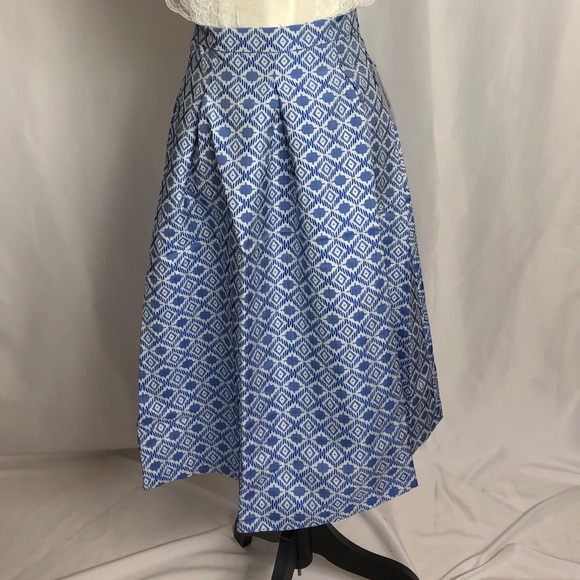 Cute White and Blue A-Line Circle Skirt NWT - Picture 3 of 4